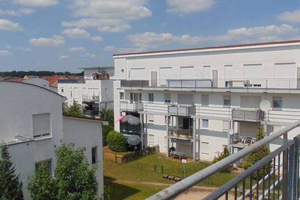 TOP Gepflegte Wohnung mit Sonnenbalkon 07