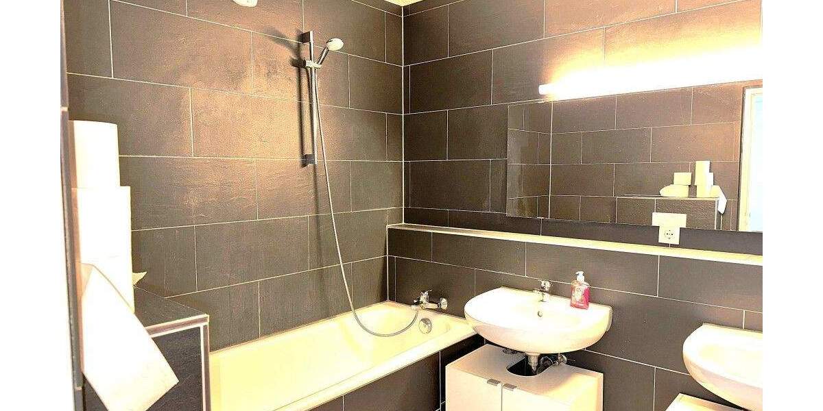 Etagenwohnung Stuttgart Neugereut - 4 Zimmer, 104 m&sup2;, 360.000&euro; | Angebot:24856756