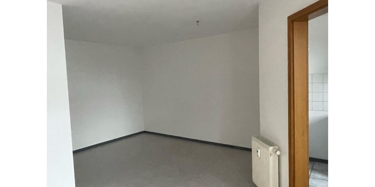 Provisionsfrei* 2 Zimmer OG Wohnung mit Balkon,TG Stellplatz und Aufzug bezugsfrei - Etagenwohnung Plochingen | Angebot:26827677