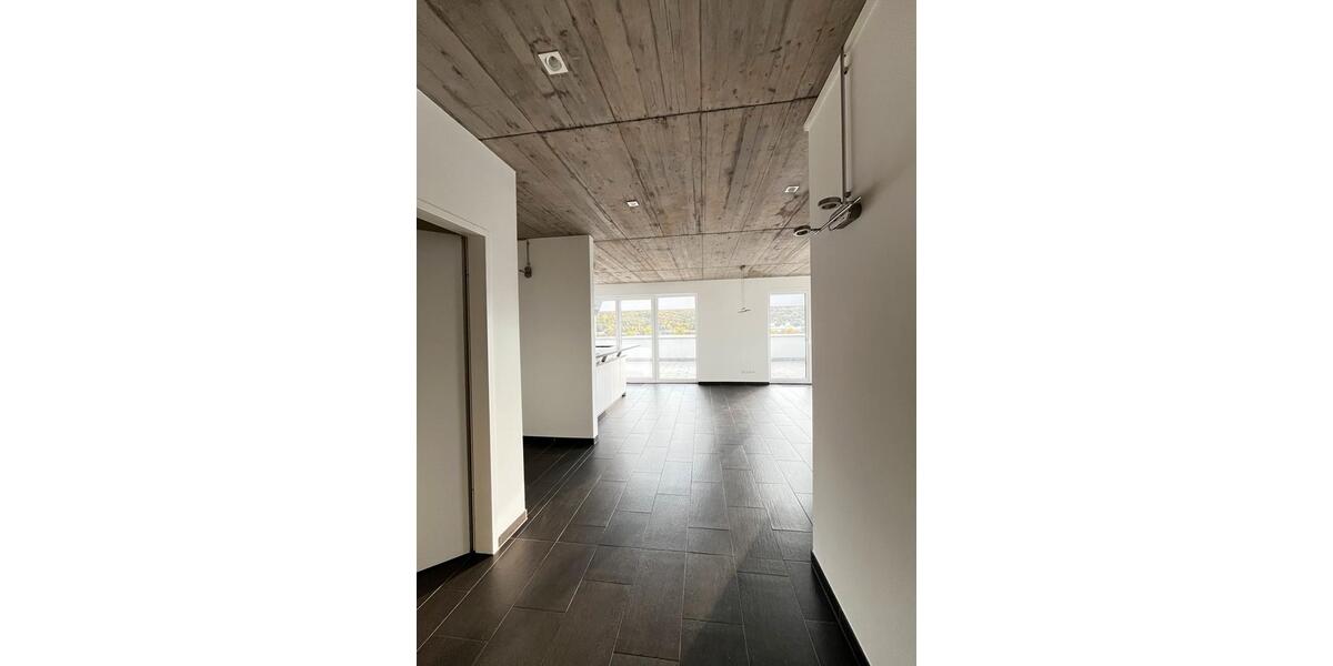 Penthouse Wohnung ca. 130m² mit großer Terrasse in Esslingen zimmer