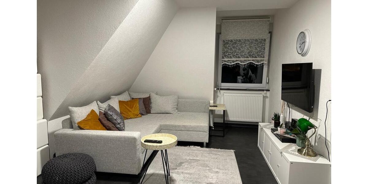 Dachgeschoßwohnung Kornwestheim - 2 Zimmer, 55 m&sup2;, 1.050&euro; | Angebot:26147811