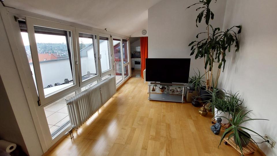 Dachgeschoßwohnung Esslingen am Neckar Hegensberg - 1.5 Zimmer, 36 m&sup2;, 178.000&euro; | Angebot:26927370