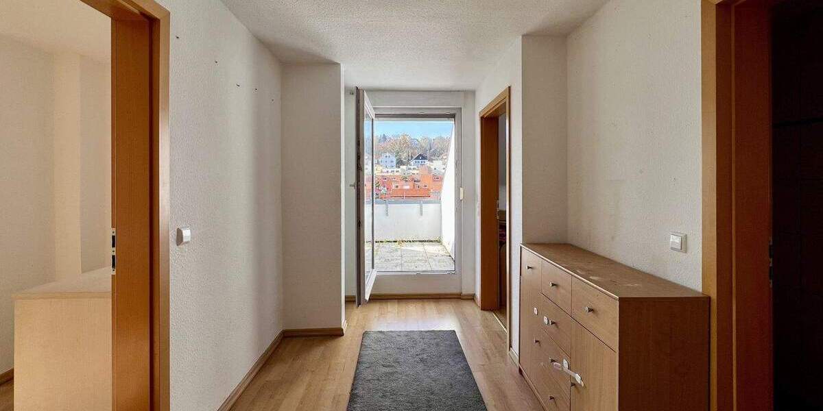 Etagenwohnung Esslingen Krummenacker - 4 Zimmer, 75 m&sup2;, 270.000&euro; | Angebot:23986998