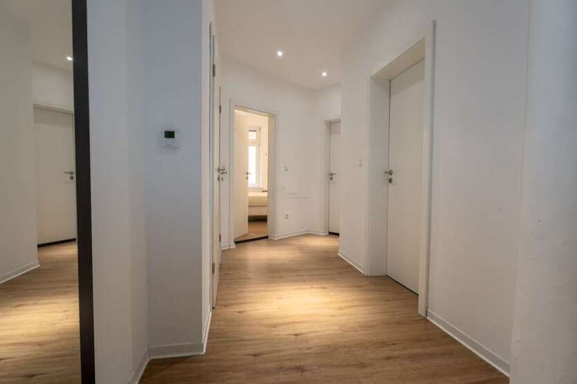Wohnung zum Kaufen in Stuttgart 598.000 € 120 m²