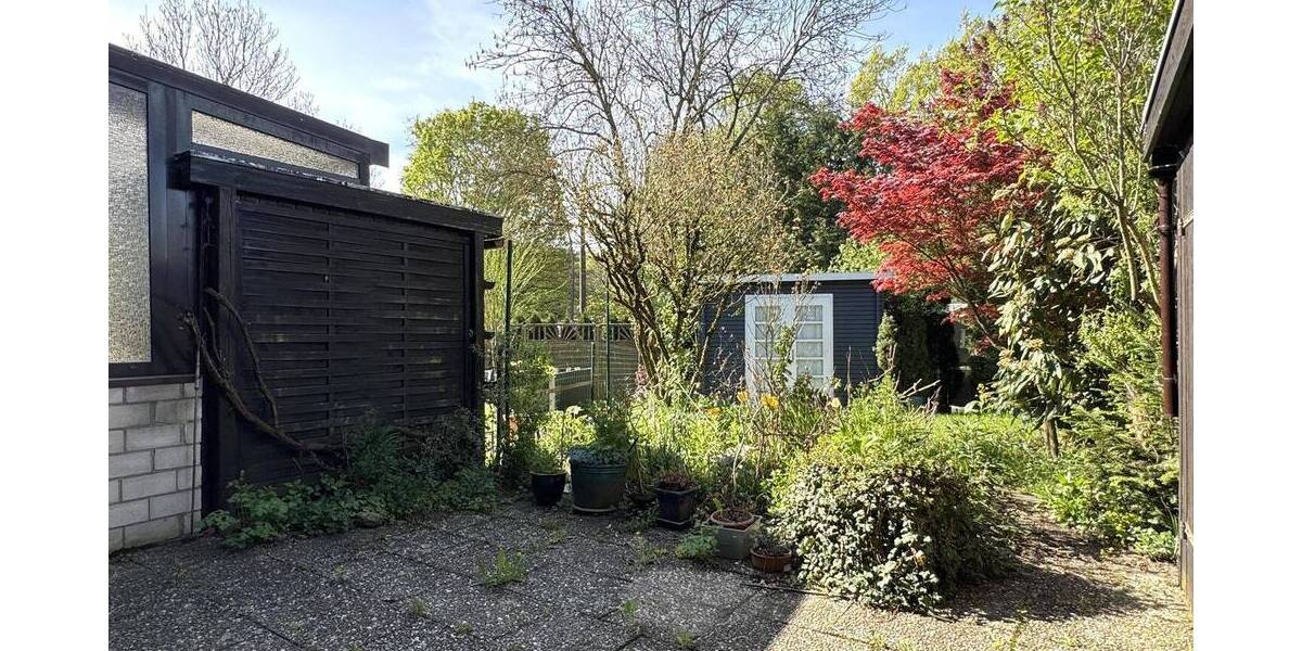 Reihenmittelhaus Sindelfingen Nord - 4 Zimmer, 100 m&sup2;, 499.000&euro; | Angebot:26411407