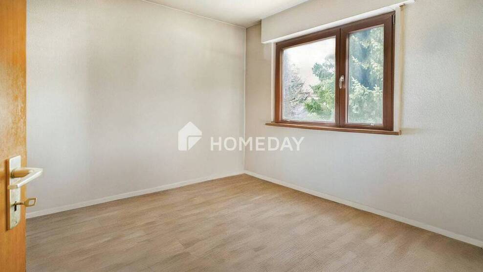 Attraktives Reihenendhaus mit großzügigem Garten und viel Gestaltungspotenzial