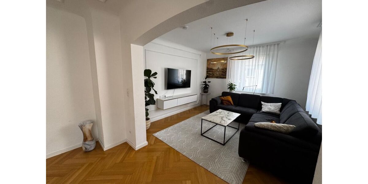 Provisionsfrei* 4 Zimmer Wohnung Zentral inkl. Einbauküche - Erdgeschoßwohnung Plochingen | Angebot:26357994