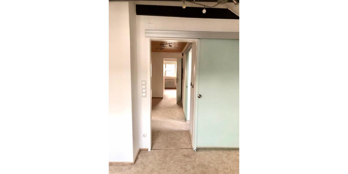 Dachgeschoßwohnung Steinheim an der Murr - 2.5 Zimmer, 55 m&sup2;, 175.000&euro; | Angebot:27274936