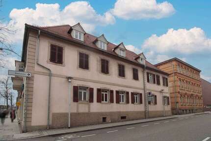 Wohnung zum Kaufen in Ludwigsburg 210.000 € 55.68 m²