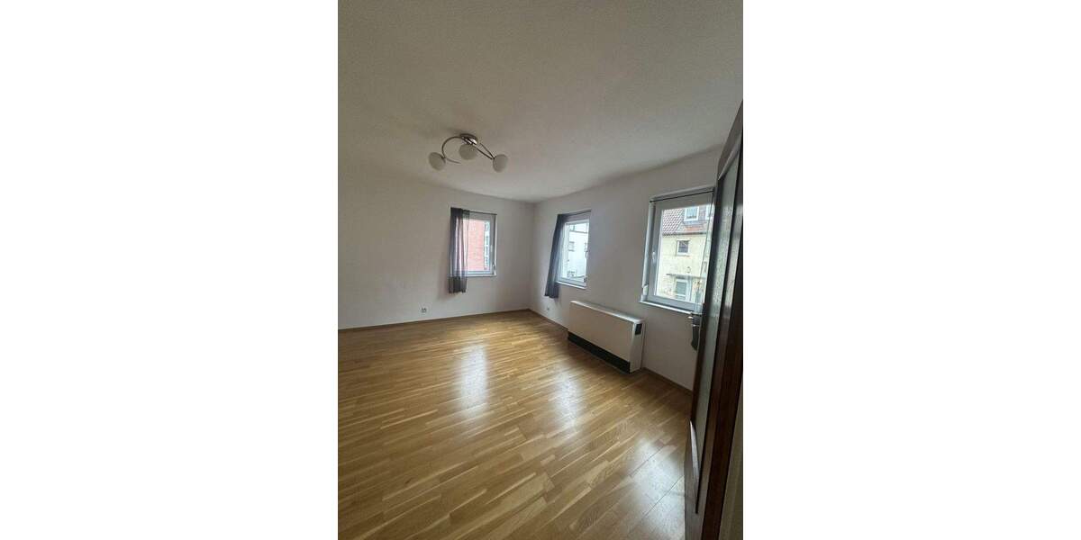 Doppelhaushälfte Stuttgart Vaihingen - 5 Zimmer, 128 m&sup2;, 1.750&euro; | Angebot:25168204