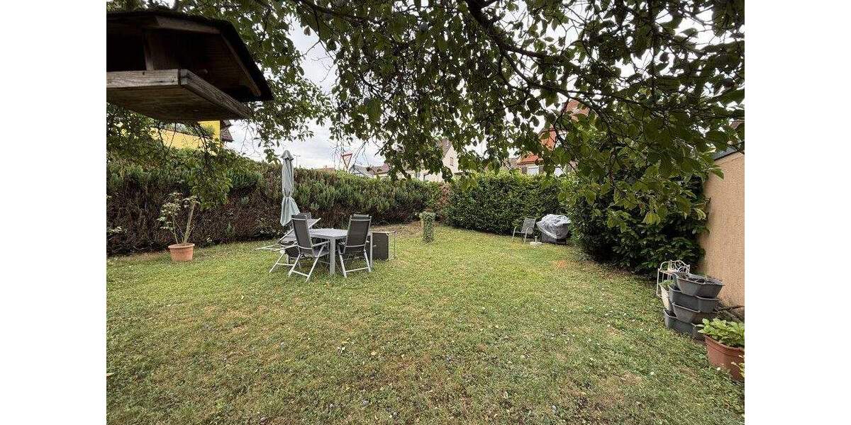 Zweifamilienhaus in Ludwigsburg-Neckarweihingen 6 zimmer