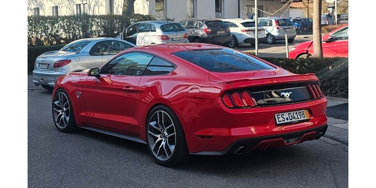 Ford Mustang 27.800 km 30.900 &euro; Marbach 71672