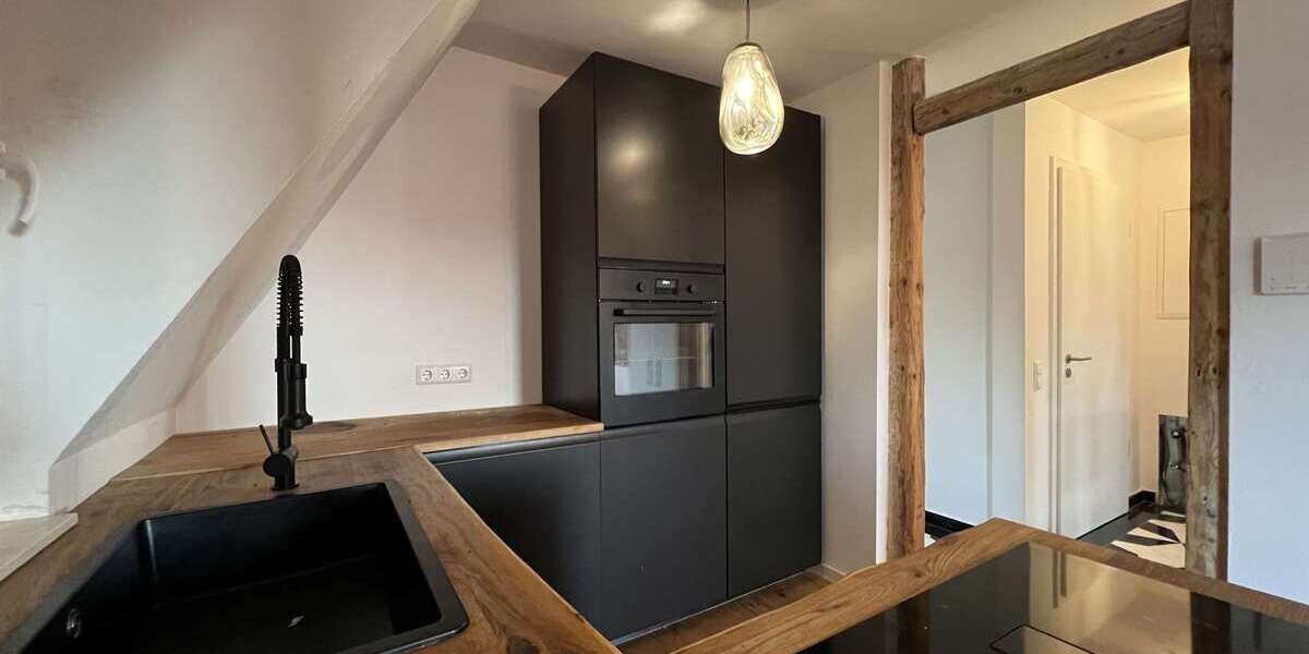 Zimmer Stuttgart Stuttgart-Süd - 3 Zimmer, 1.950&euro; | Angebot:25273305