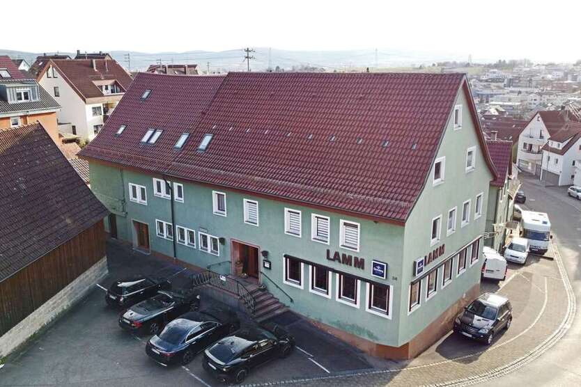 Haus zum Kaufen in Korb 745.000 € 207 m²
