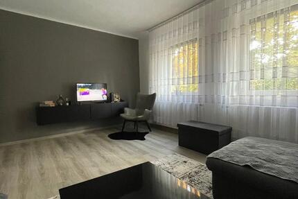 Wohnung Stuttgart Feuerbach - 3 Zimmer, 70 m&sup2;, 1.100&euro; | Angebot:26223286