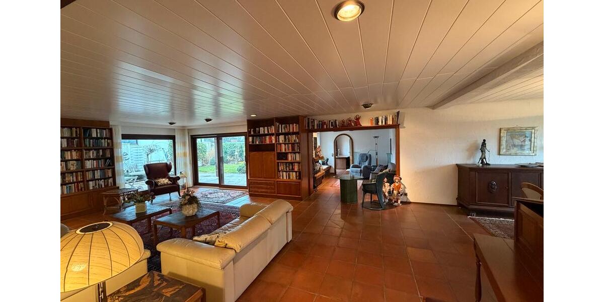 Einfamilienhaus Bietigheim-Bissingen Bissingen - 5.5 Zimmer, 210 m&sup2;, 1.800&euro; | Angebot:25393099