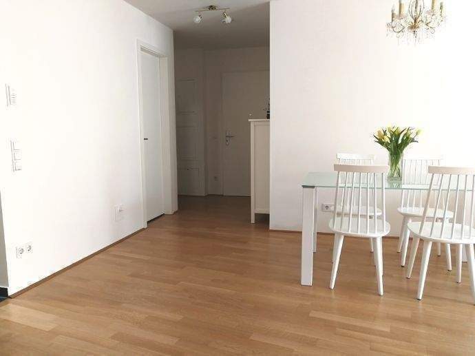 Schöne, helle 3 Zimmerwohnung in Stuttgart Vaihingen, Uni 3 zimmer