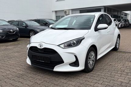 Toyota Yaris 107.390 km 9.995 &euro; Stuttgart 70597