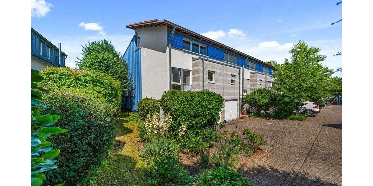 Charmantes Reiheneckhaus im Split-Level-Stil in ruhiger Lage von Renningen 5 zimmer