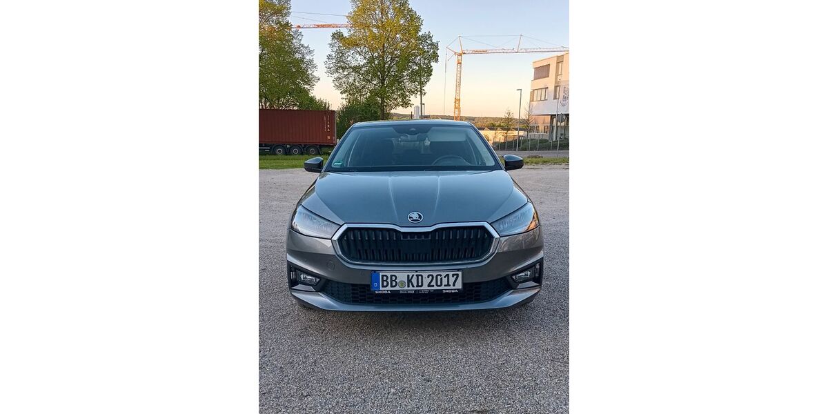 Skoda Fabia 17.000 km 17.990 &euro; Sindelfingen 71065