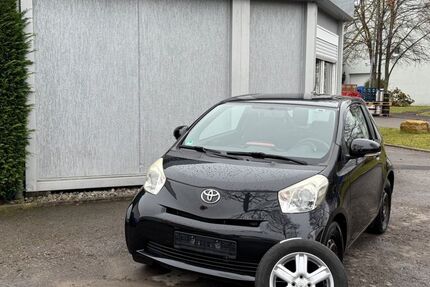 Toyota IQ 54.367 km 7.995 &euro; Walddorfhäslach 72141