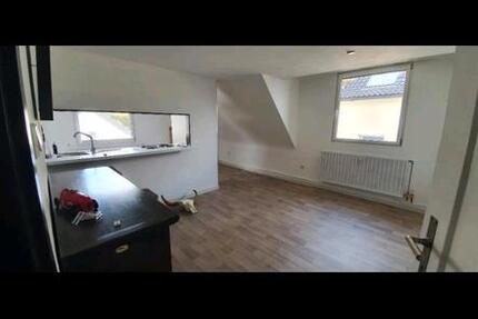 Wohnung Fellbach - 2.5 Zimmer, 75 m&sup2;, 1.000&euro; | Angebot:25594069