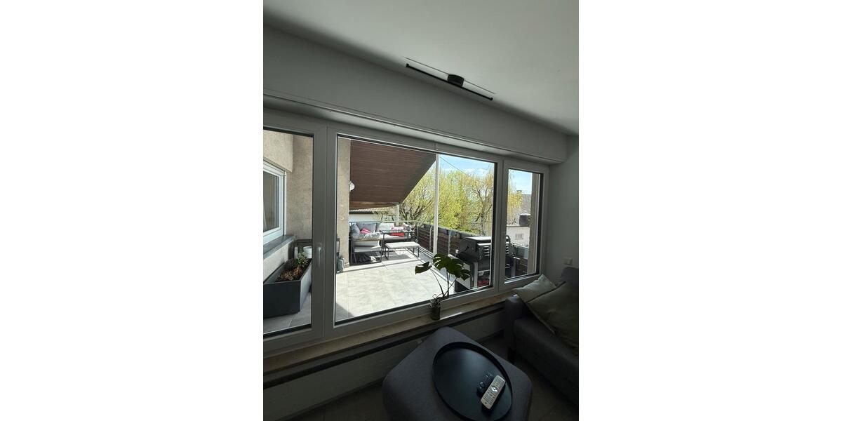 Dachgeschoßwohnung Fellbach Oeffingen - 4 Zimmer, 90 m&sup2;, 1.200&euro; | Angebot:26119987