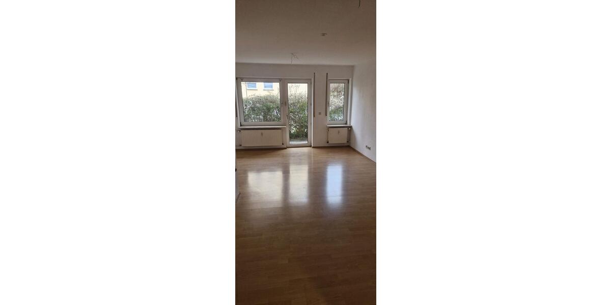 Terrassenwohnung Ludwigsburg Oßweil - 2 Zimmer, 65 m&sup2;, 900&euro; | Angebot:25472486