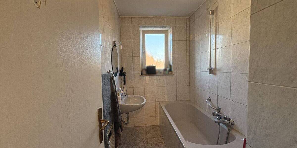 Etagenwohnung Stuttgart Kaltental - 4 Zimmer, 84 m&sup2;, 249.000&euro; | Angebot:26170524