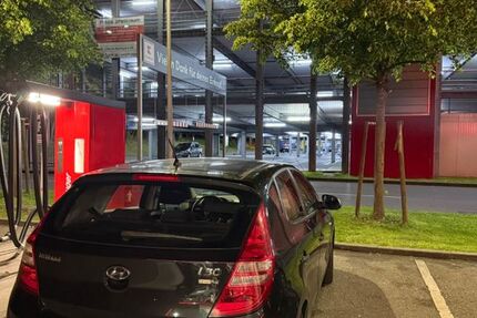 Hyundai i30 104.000 km 4.100 &euro; Esslingen 73730