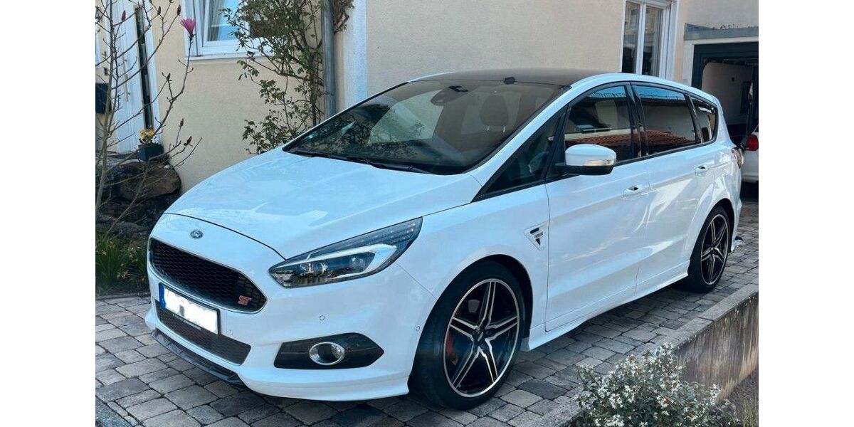 Ford S-Max 112.000 km 20.300 &euro; Renningen Malmsheim 71272