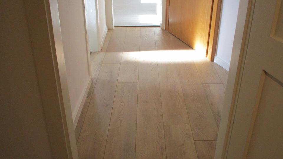 Degerloch 2,5 Zi. mit Küche, Balkon, Gäste-WC usw. provisionsfrei 2.5 zimmer