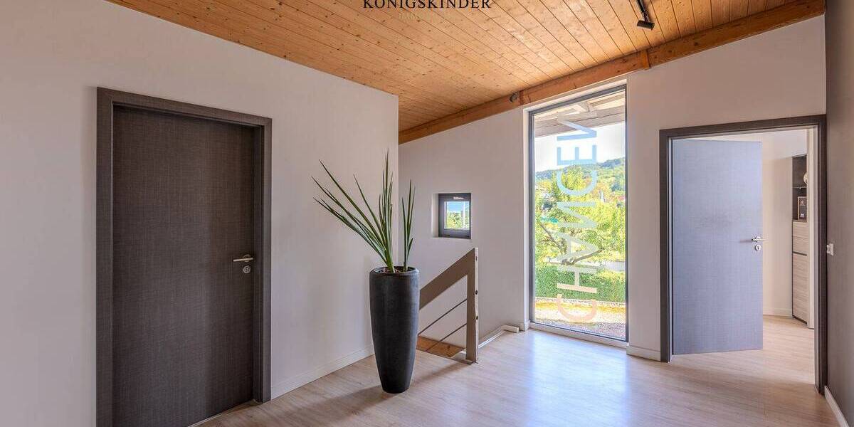 Mehrfamilienhaus, Wohnhaus Ammerbuch Entringen - 8 Zimmer, 380 m&sup2;, 2.800.000&euro; | Angebot:26730885