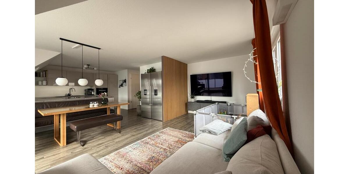 Maisonettenwohnung Stuttgart Zuffenhausen - 4 Zimmer, 108 m&sup2;, 669.000&euro; | Angebot:26120600