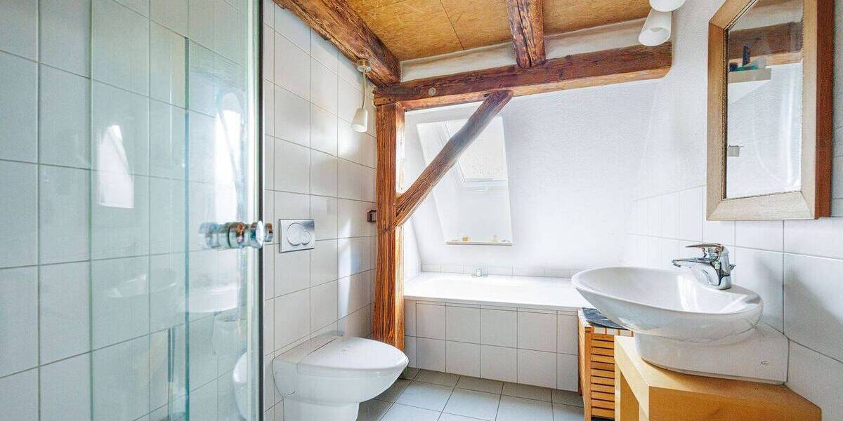 Einfamilienhaus Marbach am Neckar Marbach - 6 Zimmer, 224 m&sup2;, 695.000&euro; | Angebot:26043852