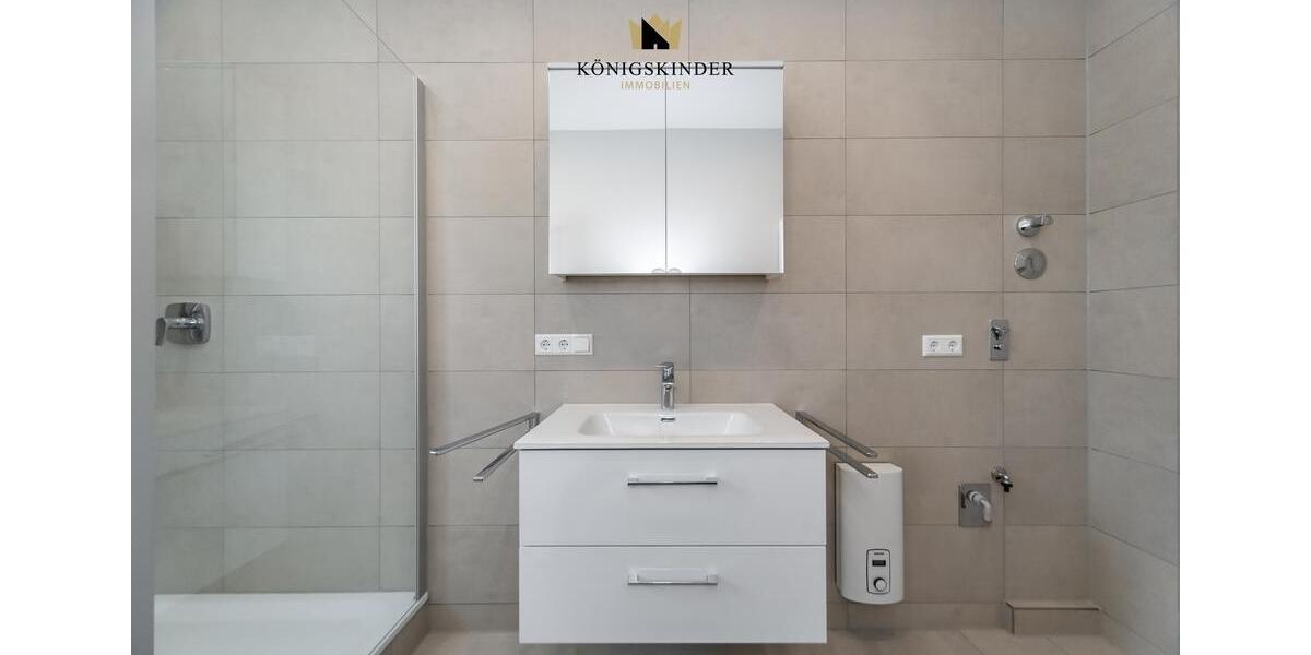 Etagenwohnung Stuttgart Bad Cannstatt - 4 Zimmer, 140 m&sup2;, 1.750&euro; | Angebot:26585778