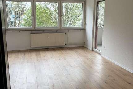 Wohnung Ludwigsburg Hoheneck - 2 Zimmer, 63 m&sup2;, 860&euro; | Angebot:26216947