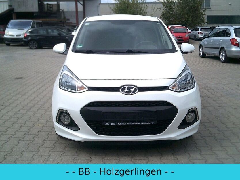 i10