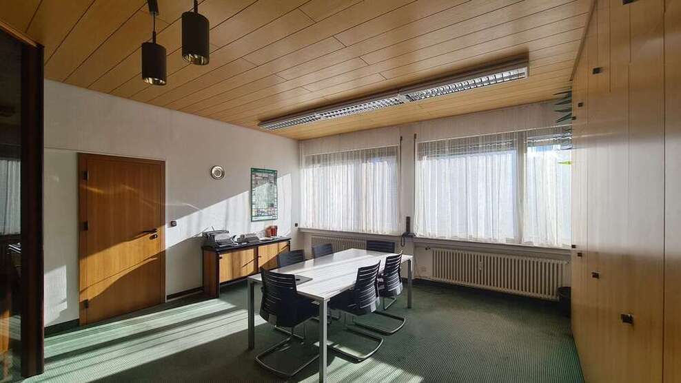 Büro in Renningen 420.000 € 207 m²