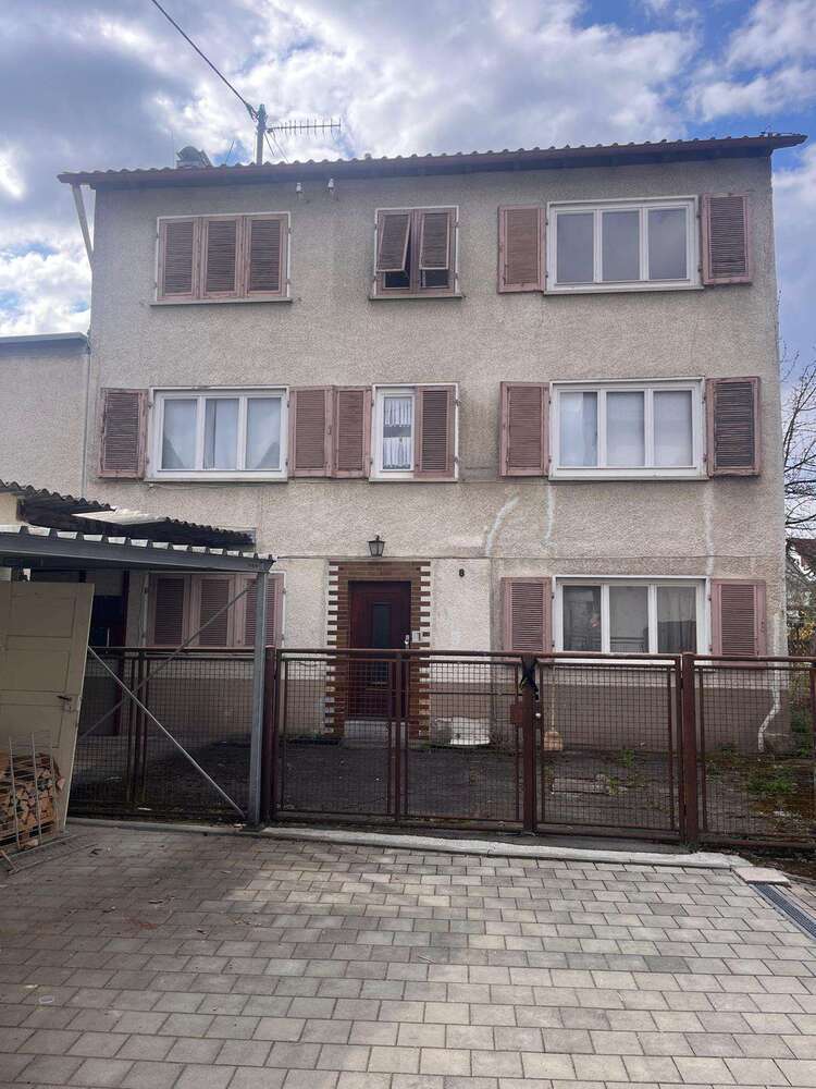 Haus zum Kaufen in Filderstadt 410.000 € 150 m²