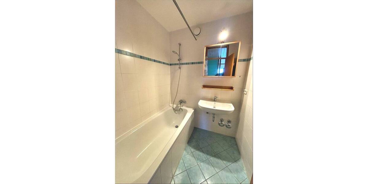 Etagenwohnung Sindelfingen Maichingen - 3 Zimmer, 90 m&sup2;, 299.000&euro; | Angebot:26853007