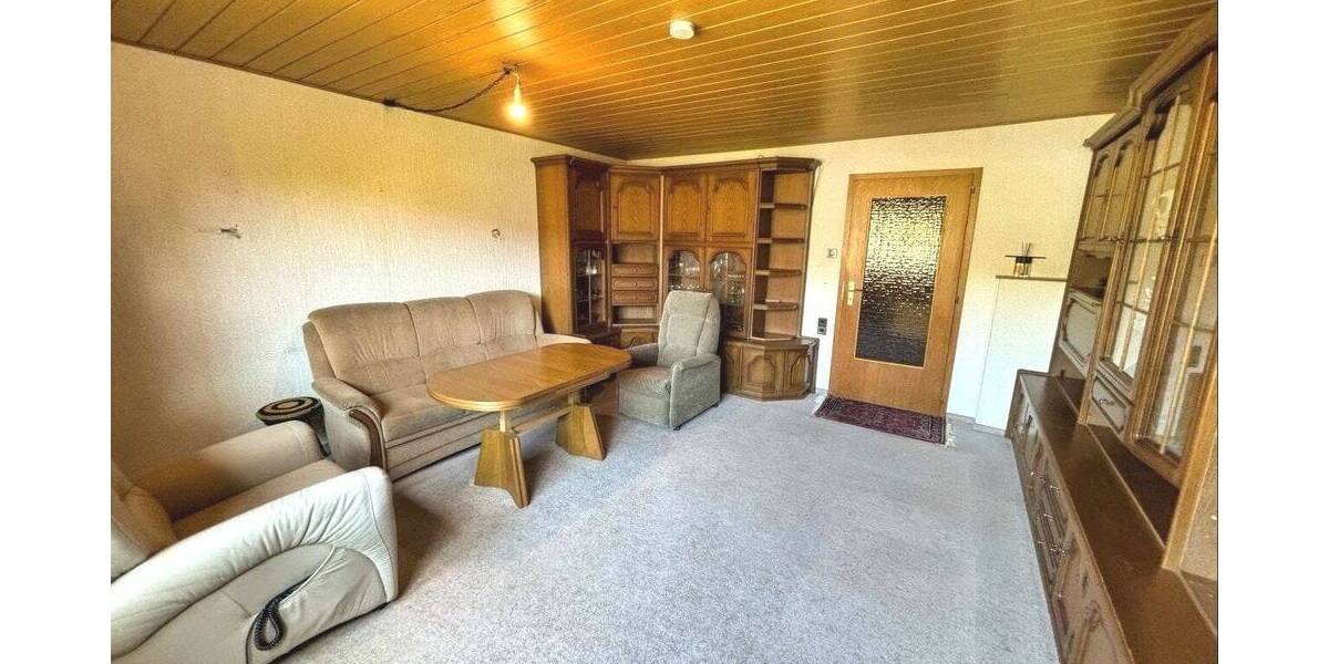 Reihenmittelhaus Sindelfingen Mitte - 7 Zimmer, 140 m&sup2;, 480.000&euro; | Angebot:26807364