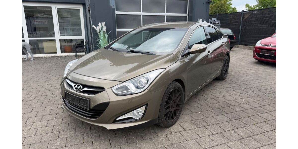 Hyundai i40 175.090 km 8.090 &euro; Großbottwar 71723
