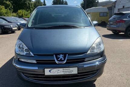 Peugeot 807