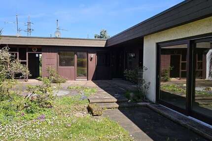 Haus Stuttgart / Dürrlewang Dürrlewang - 10 Zimmer, 222 m&sup2;, 1.090.000&euro; | Angebot:23689085