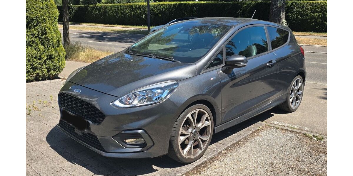 Ford Fiesta 84.254 km 10.700 &euro; Sindelfingen 71063