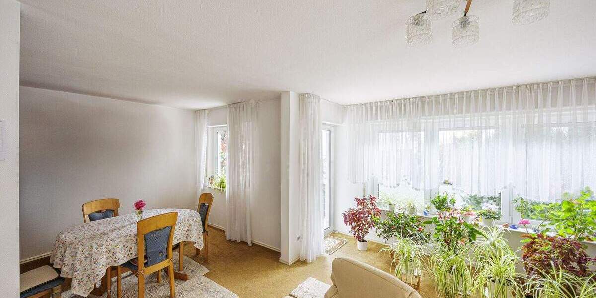 Mehrfamilienhaus, Wohnhaus Korb - 9 Zimmer, 205 m&sup2;, 495.000&euro; | Angebot:25697955