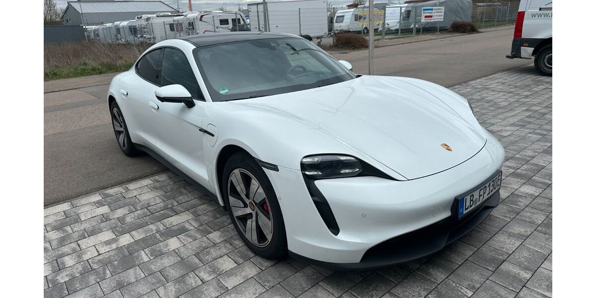 Porsche Taycan 63.256 km 68.800 € Benningen am Neckar 71726