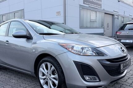 Mazda 3 29.763 km 8.900 &euro; Magstadt 71106