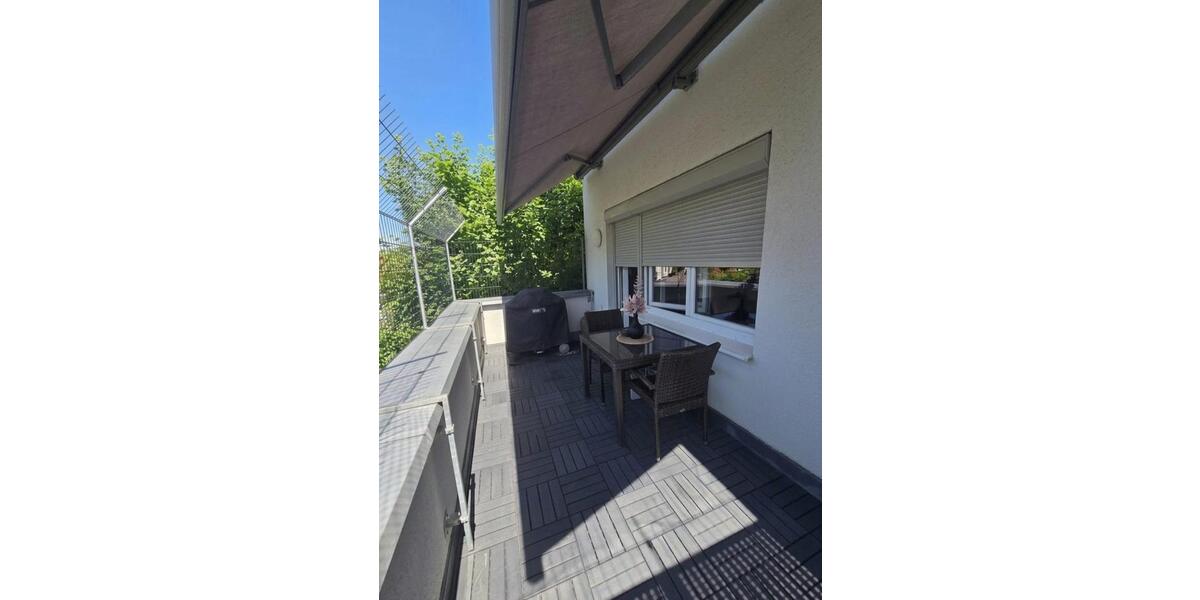 Dachgeschoßwohnung Waiblingen - 2.5 Zimmer, 55 m&sup2;, 245.000&euro; | Angebot:26804415